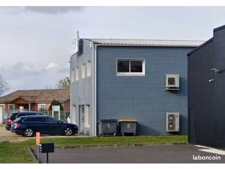 bureaux 750 m² capens