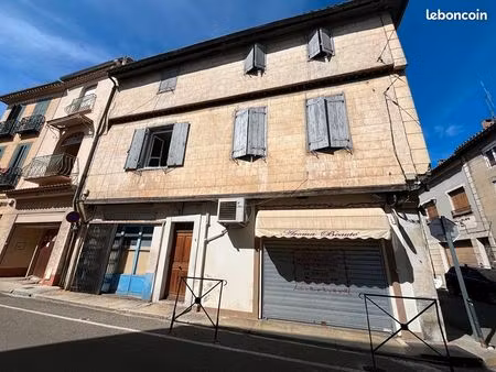 immeuble 5 appt' 2 commerce 7 pièces 230 m²
