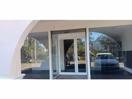 a vendre murs local commercial