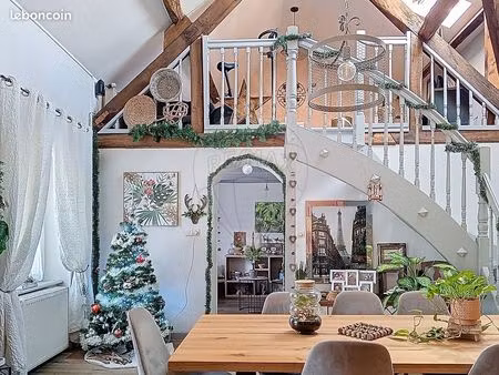 maison 7 pièces 168 m²