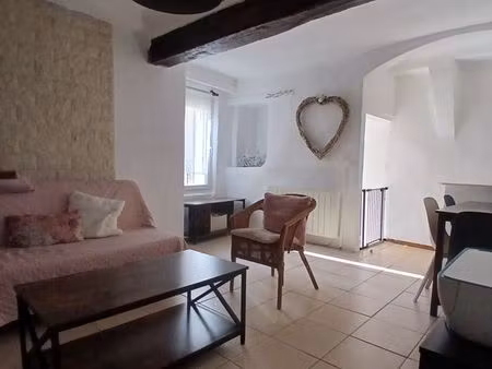 maison avec terrasse tropezienne et dépendance