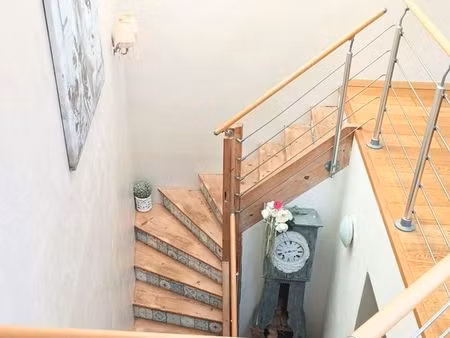 vend maison de village