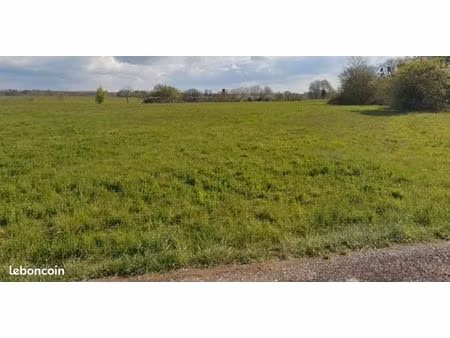 terrain 1 075 m² lamarche sur saone