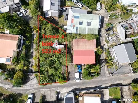 terrain 523 m² le tampon