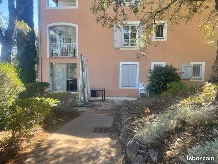 appartement restanques du golf saint tropez grimaud