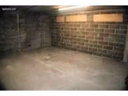 location de boxs entrepots pour professionnels ou particuliers