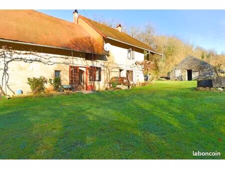 propriété 5 pièces 167 m²