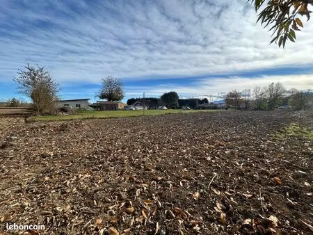 terrain à bâtir de 1460m2