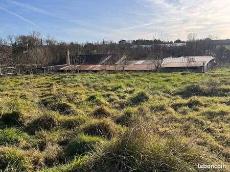 flourens  terrain 14910m2 avec ancienne maison