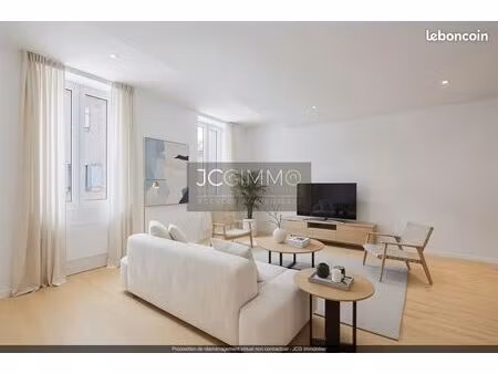 appartement 3 pièces 84 m²