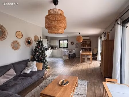 maison plain pied pennautier