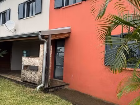 maison t4 bois de nèfles saint paul