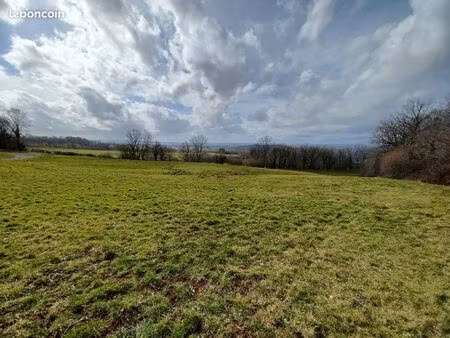 terrain 3000 m² chalvignac