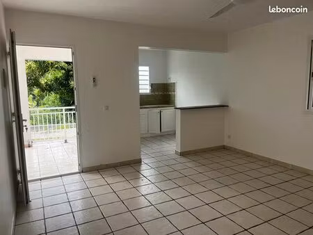 t3 non mueblé a louer