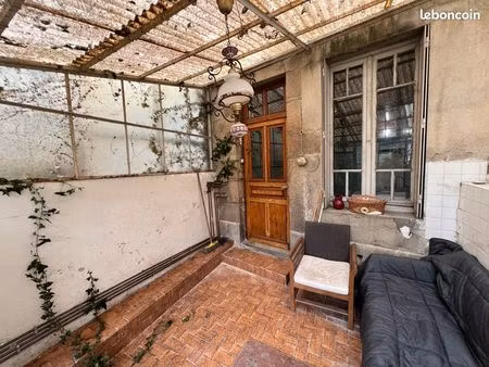 maison de ville a vendre a bourganeuf