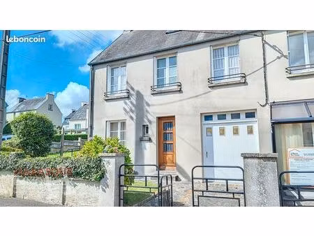 maison 7 pièces 93 m²