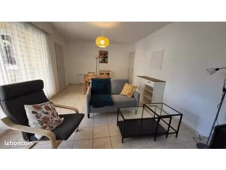 appartement t2 (52 m2) avec balcon et garage