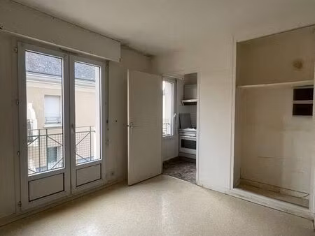 studio 2 pièces 24 m²