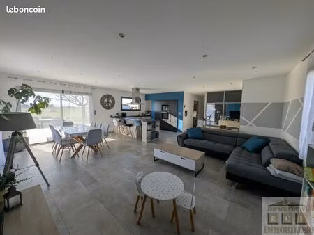 villa 4 pièces 115 m²