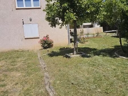 haut de villa avec terrasse et garage privatif