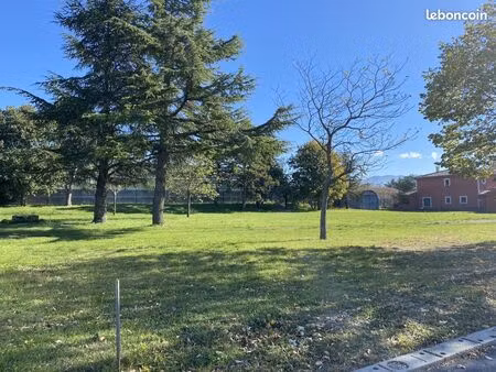 terrain sur chabeuil