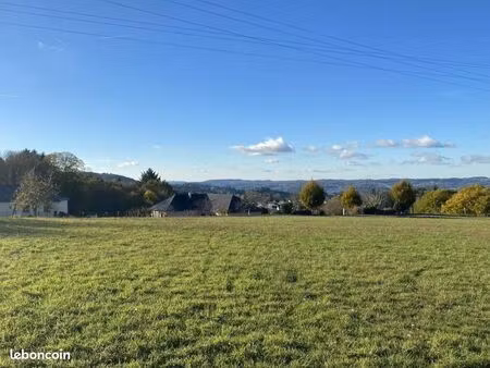 terrain 1 300 m² proissans