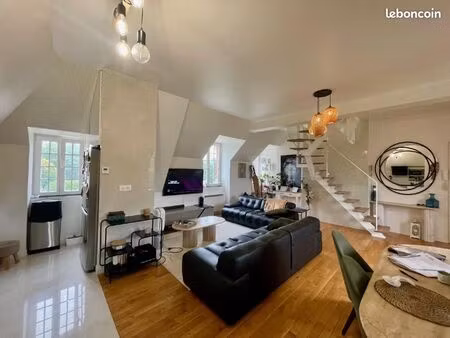 duplex 5 pièces 118 m²