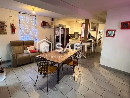 propriété 4 pièces 104 m²