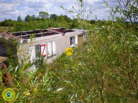 terrain 1 953 m² bourre