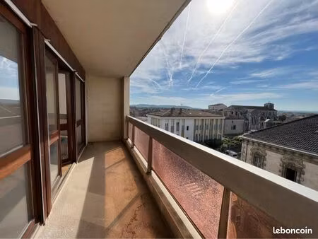 appartement 2 pièces dans résidence sécurisée