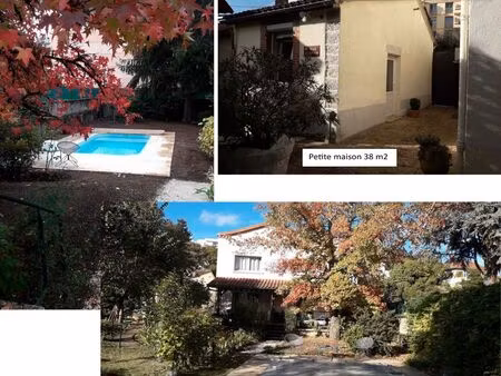 unique très bel ensemble 2 maisons dans cahors ville avec piscine  sur un terrain de 760 m