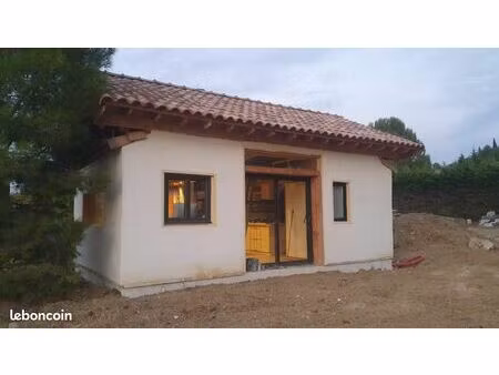 maisonnette écologique + terrain constructible 4 376 m²