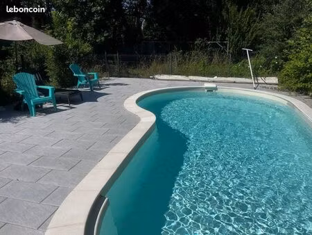 propriété 400 m² – 3 logements – piscine – revenus & potentiel gîtes