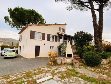 maison 6 pièces 170 m²