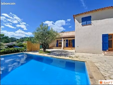 villa 3 pièces 90 m²