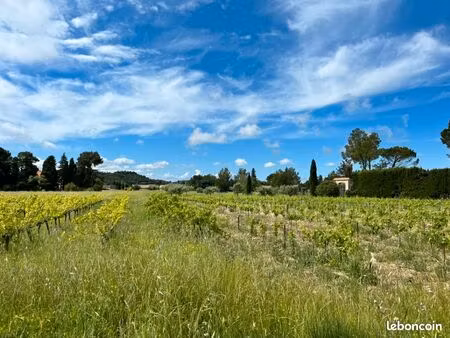 terrain 523 m² domazan