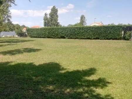 terrain 1 100 m² loire les marais