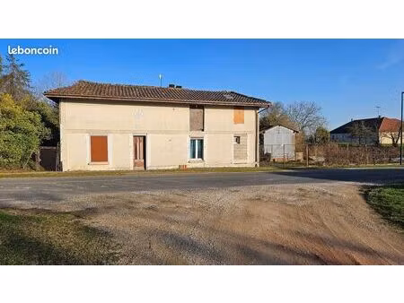 maison 2 pièces 65 m²