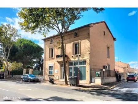 à louer - local professionnel 85 m2 - rdc