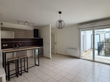 appartement 2 pièces 43m2 athis-mons