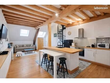 immeuble ancien rénové  2 appartements meublés beaune centre