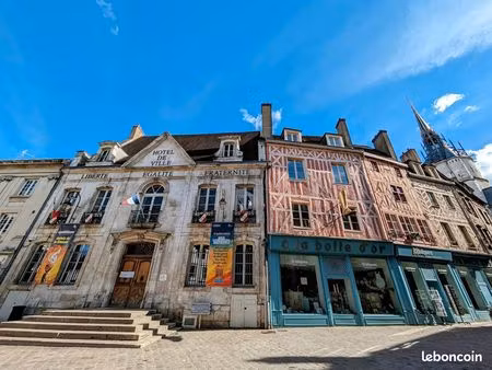 bureaux 235 m² auxerre