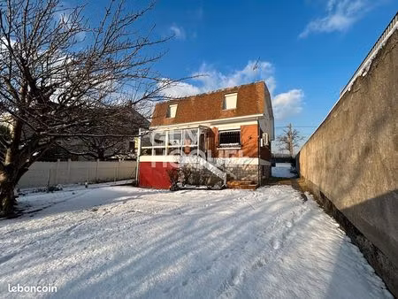 maison 6 pièces 131 m²