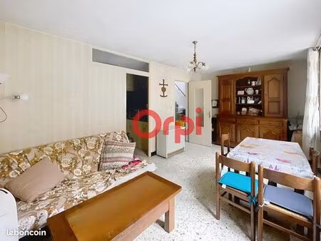 maison 3 pièces 80 m²