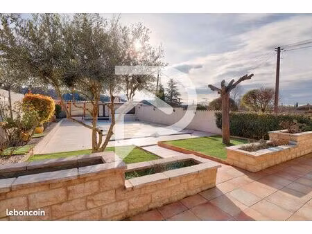 villa 5 pièces 96 m²