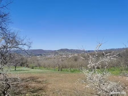 terrain cu à meyssac  vue dominante  proche du bourg