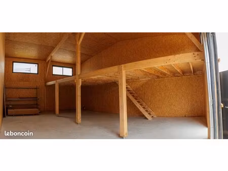 location local 75 m2 montmeyran