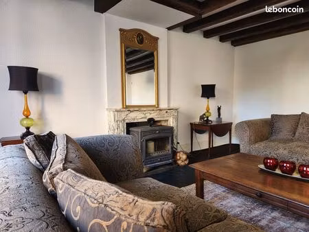 maison de maître avec maison d’amis attenante  dépendances et vaste terrain