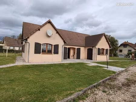 propriété 4 pièces 92 m²