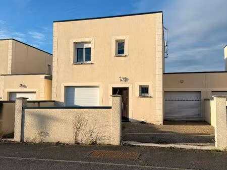 pavillon 5 pièces 108 m²